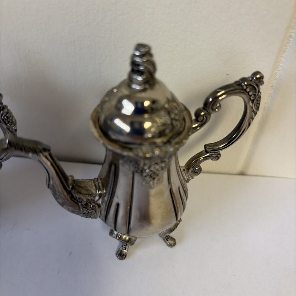 Vintage Godinger Miniature Tea Pot Silver Gallery Plated Salt & Pepper Shakers - Picture 10 of 10